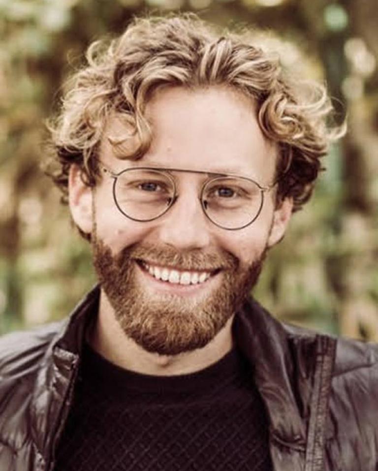 Mikhail Smilovic profile picture