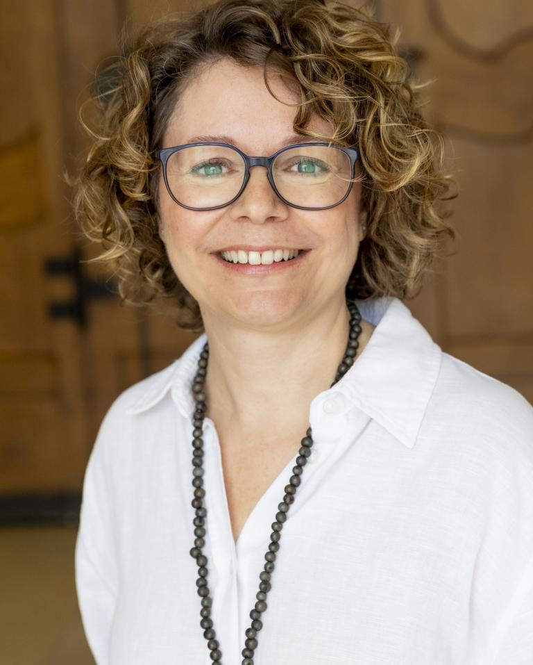 Nina Cabala profile picture